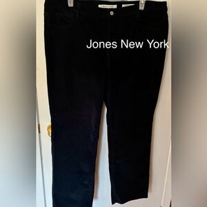Jones New York Women's Straight Leg Black Jeans